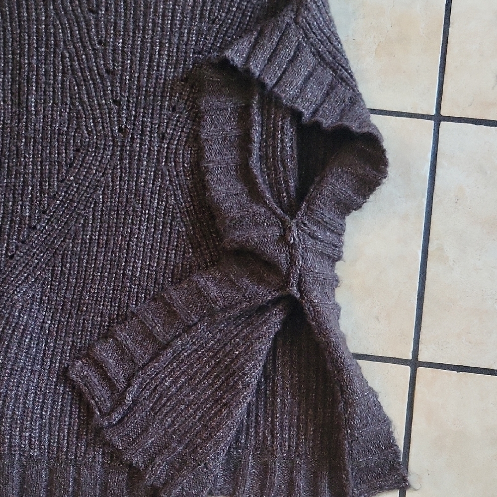 Aerie Sweater Vest - Picture 5 of 6